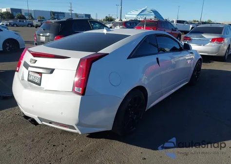 2015 Cadillac Cts-V z USA, uszkodzony, nr VIN 1G6DV1EP4F0100693
